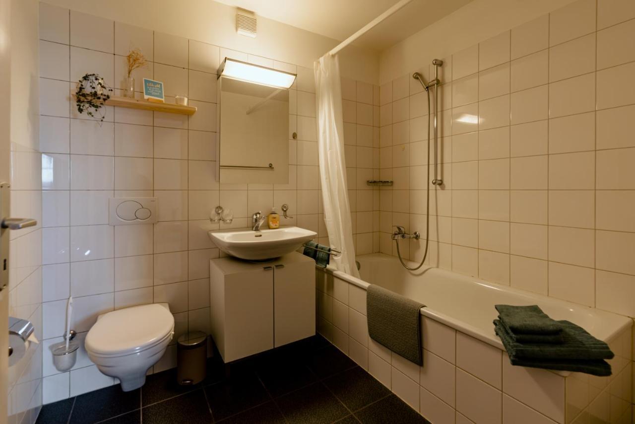Eigene Wohnung Im Stadtzentrum Mit Wunderschoener Dachterrasse Biel Exteriör bild